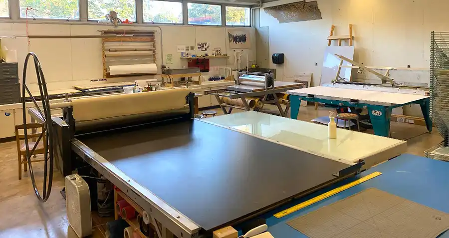 Printmaking facilities - Faculty-Graduate 