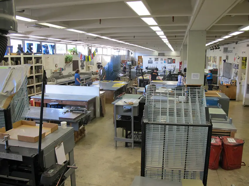 View of the UTK printmaking studio. 